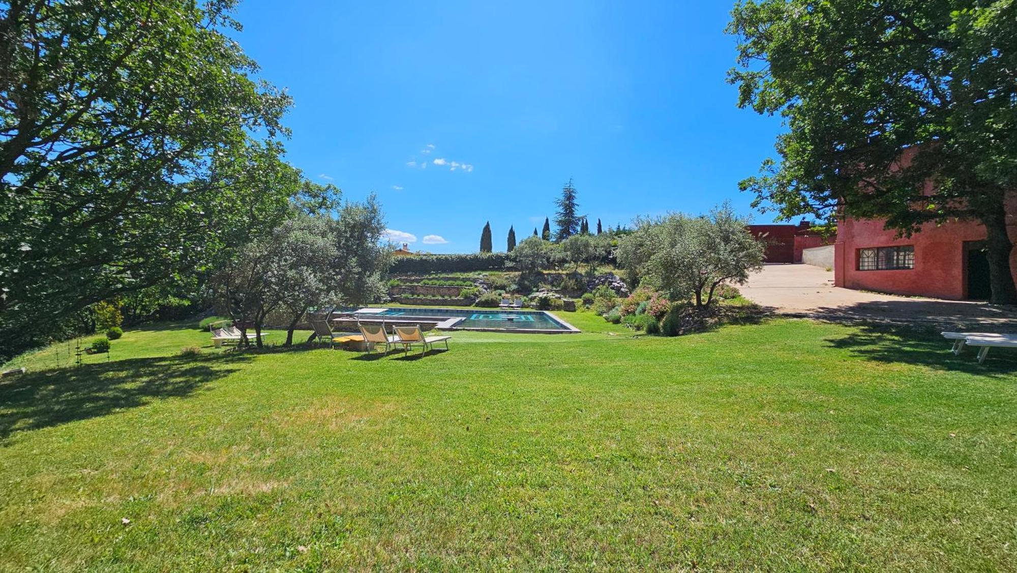 La Medievale Du Luberon Roussillon  Exterior photo